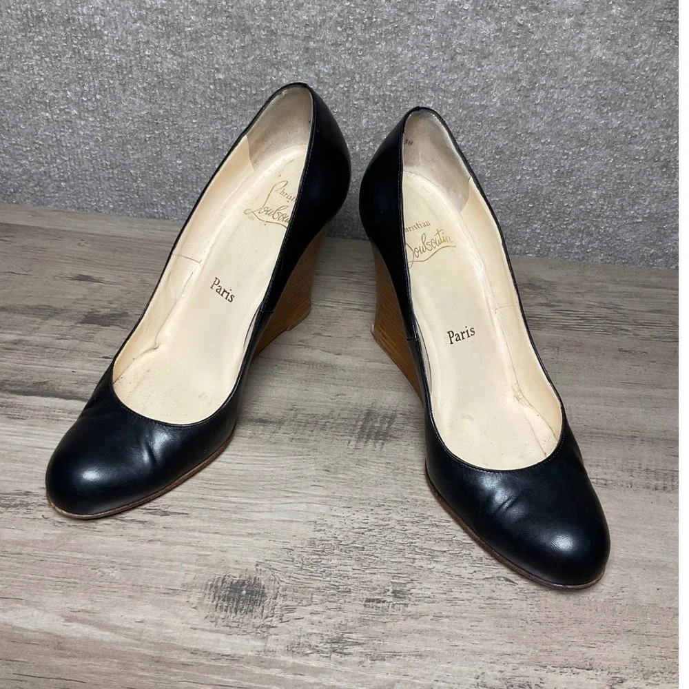 Christian Louboutin Black Leather Round Toe Wood Wedge Heel Pumps Red Sole 38